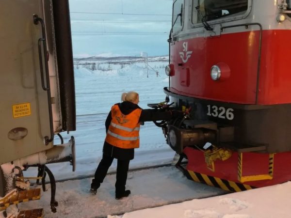 Стажировка РЖД для студентов техникумов: старт карьеры с первого курса