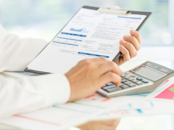 ДМС от страховых компаний: какие программы подходят фрилансерам, самозанятым и небольшим ИП