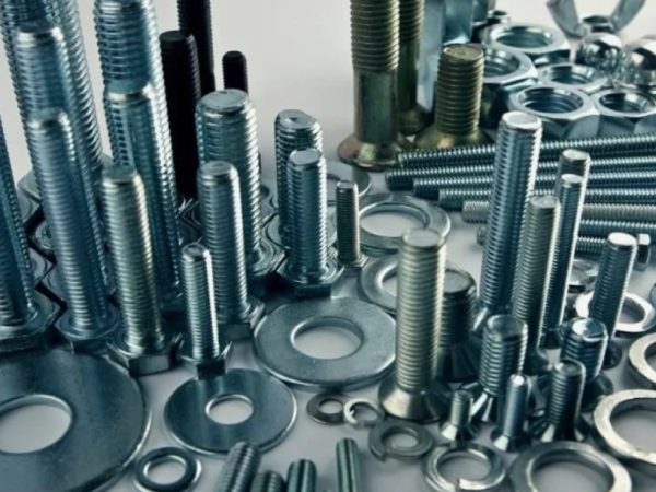 Метизы оптом: какие виды наиболее востребованы