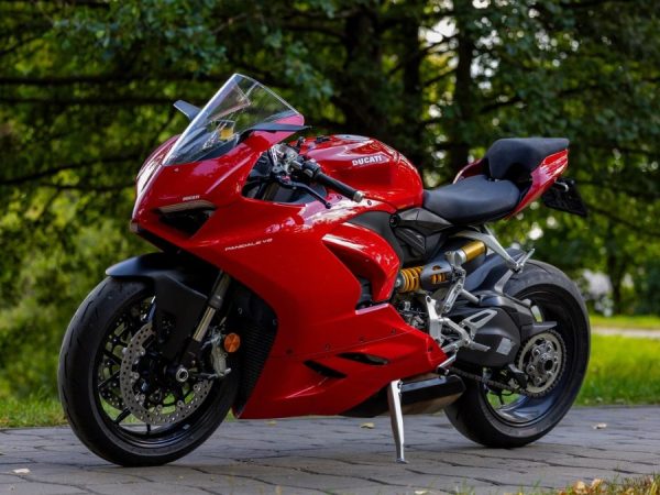 Как выбрать и купить мотоцикл новичку: советы перед первым сезоном