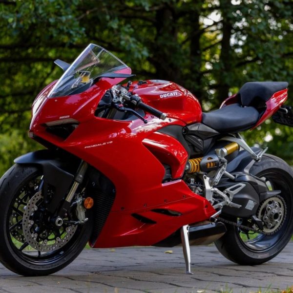 Как выбрать и купить мотоцикл новичку: советы перед первым сезоном