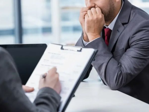 Как ликвидировать фирму через банкротство и не потерять имущество