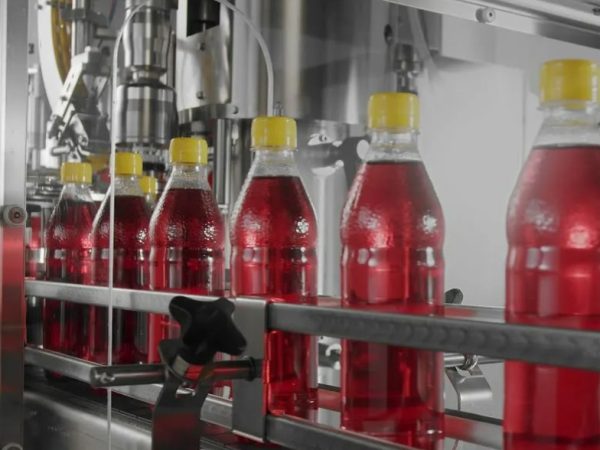 Контрактный розлив напитков под брендом: как производитель берёт на себя весь процесс