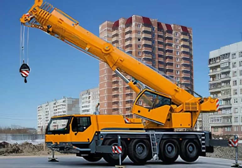 Аренда автокрана 700 тонн в Протвино: выгодные условия для вашего проекта