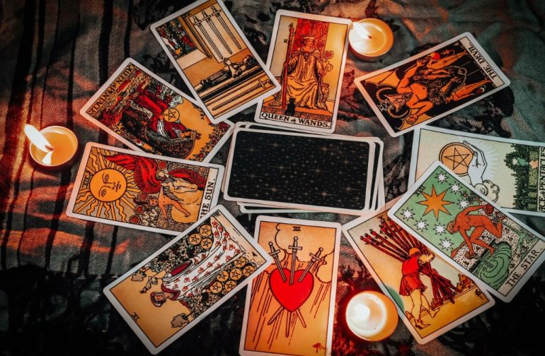 Реально ли гадания на суженого онлайн работают: разбор популярных сервисов